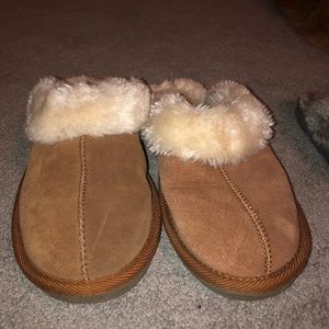 Fuzzy slippers